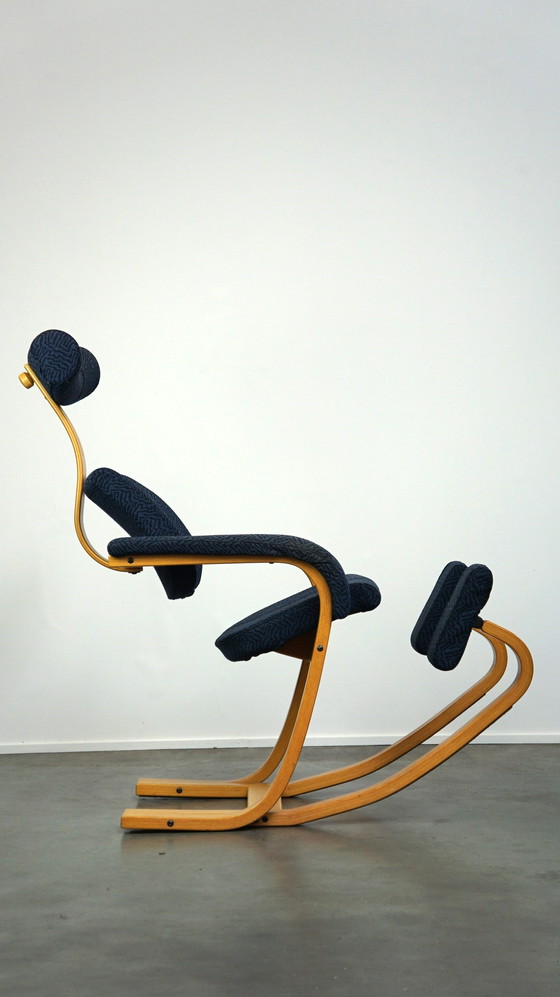 Image 1 of Duo balance design fauteuil door Peter Opsvik voor Stokke