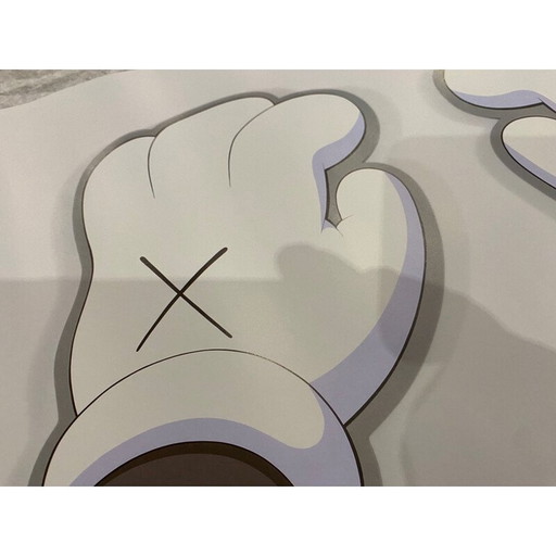 Vintage poster door Kaws, 2012