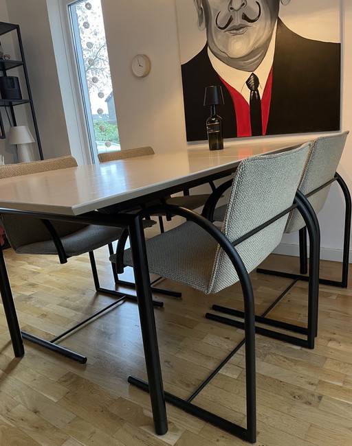 Arco Eetkamer Set, Tafel Met 4 Stoelen