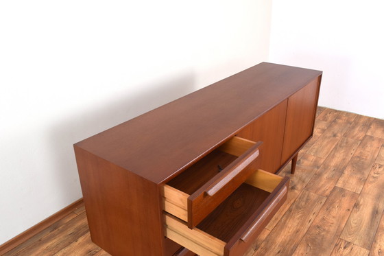 Image 1 of Mid Century Deens teakhouten dressoir, 1960S.