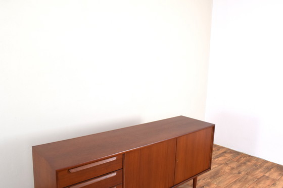 Image 1 of Mid Century Deens teakhouten dressoir, 1960S.