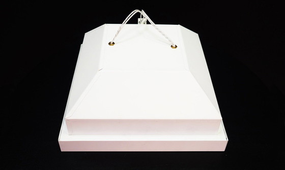 Image 1 of Witte hanglamp, Deens ontwerp, 1970S, Fabrikant: Louis Poulsen