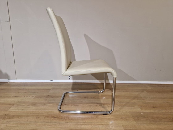 Image 1 of 6X Hulsta D7 Stoelen - Eetkamerstoelen - Crème Leder -Design