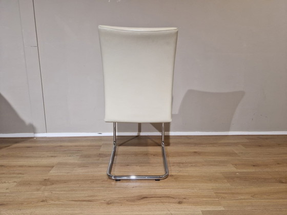 Image 1 of 6X Hulsta D7 Stoelen - Eetkamerstoelen - Crème Leder -Design