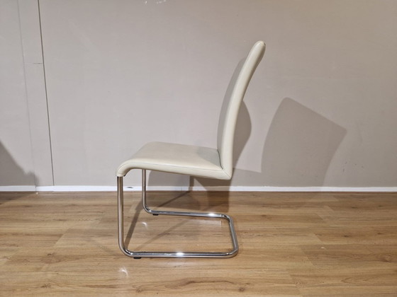 Image 1 of 6X Hulsta D7 Stoelen - Eetkamerstoelen - Crème Leder -Design