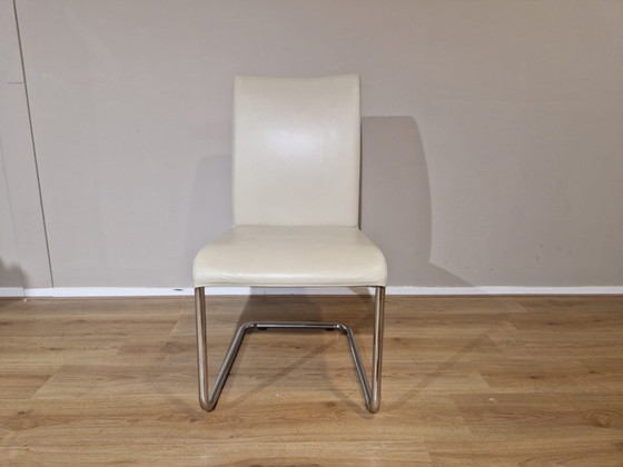 Image 1 of 6X Hulsta D7 Stoelen - Eetkamerstoelen - Crème Leder -Design