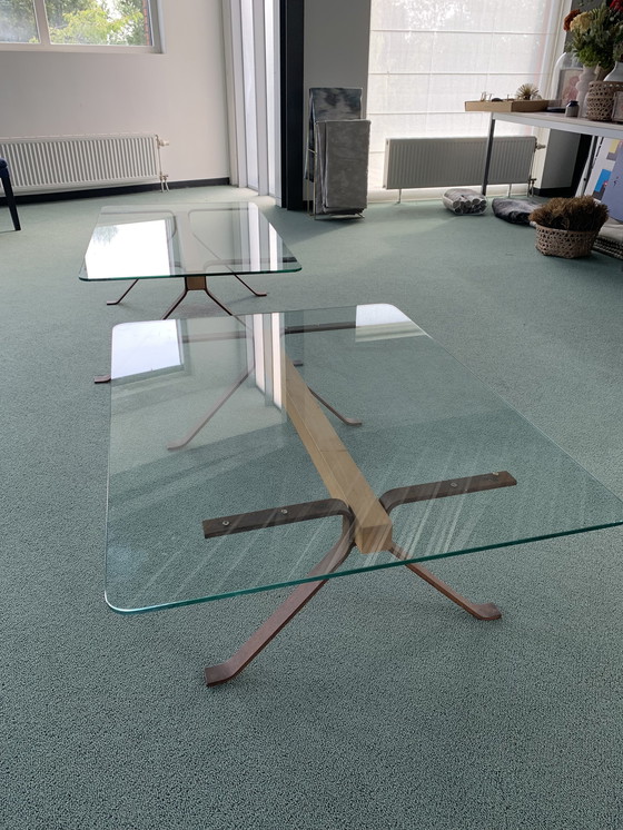 Image 1 of 2x Vintage glazen tafel met brons onderstel