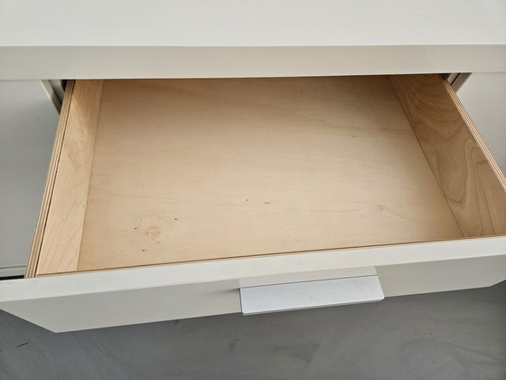 Image 1 of Ebroken dressoir wit