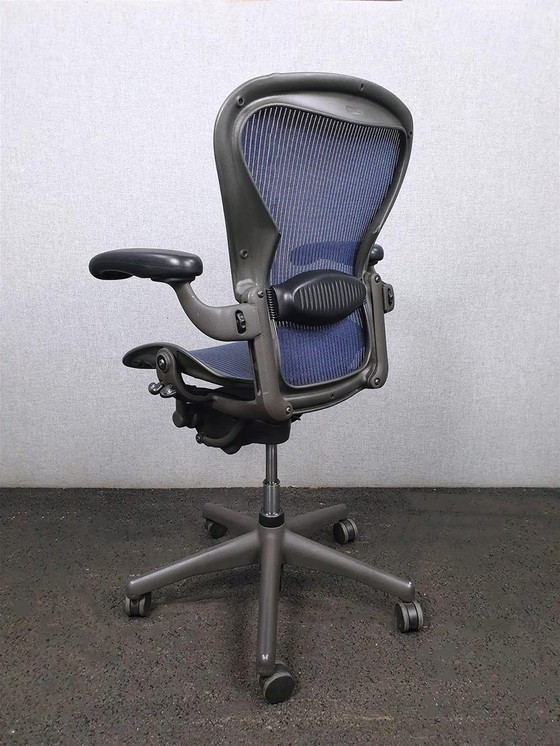 Image 1 of Hermann Miller Aeron Classic Type B