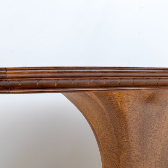 Image 1 of Mid Century Moderne Italiaanse Iepenhouten ovale eettafel, 1950S