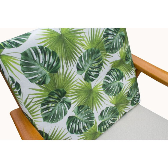 Image 1 of Vintage fauteuil in beukenhout, beige-groen 1960