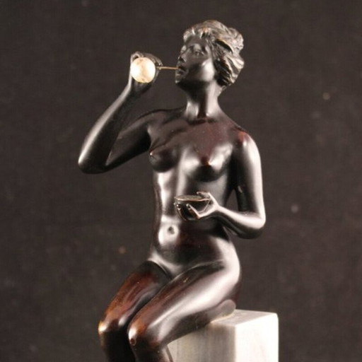 Vintage Art Nouveau sculptuur "Bellen blazende vrouw" in brons en marmer, 1920