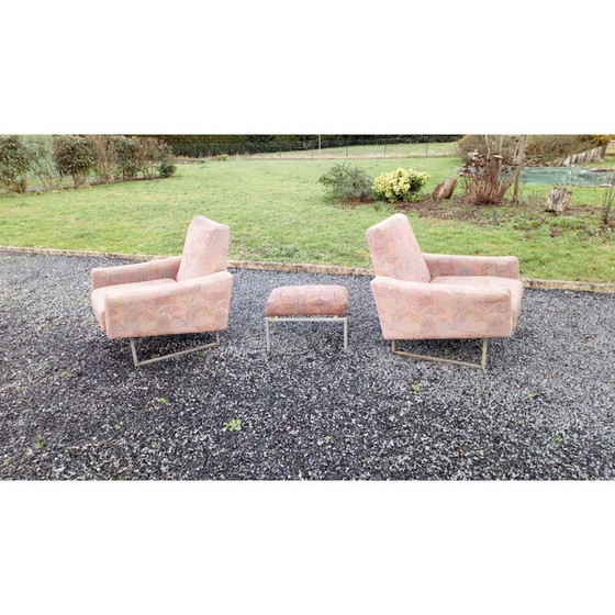 Image 1 of Paar vintage fauteuils met roze stoffen voetenbank, Frankrijk 1950