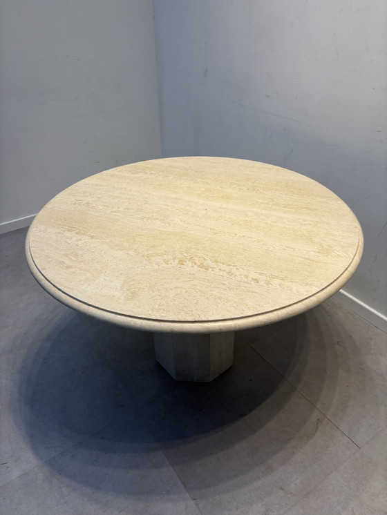 Image 1 of Vintage Travertin Eettafel