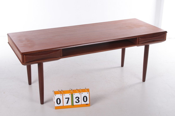 Image 1 of Deense modernistische teak salontafel gemaakt door Dyrlund, jaren 60