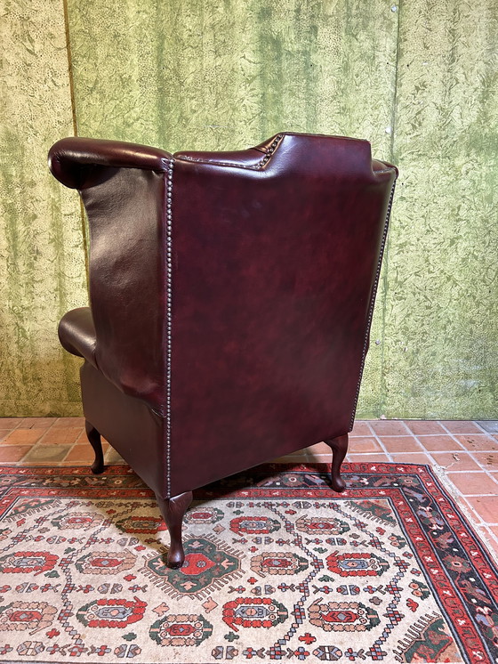 Image 1 of Chesterfield leren fauteuil Queen Anne stijl