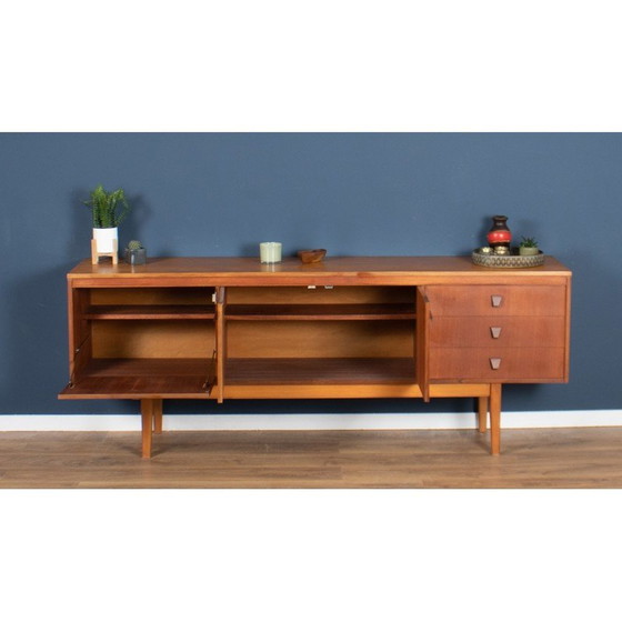 Image 1 of Vintage teakhouten dressoir, jaren 1960