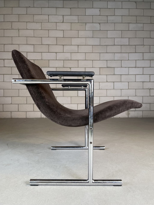 Oslo Lounge Chair By Rudi Verelst For Novalux