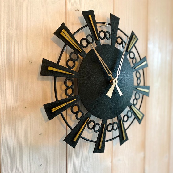 Image 1 of Vintage wandklok Mid Century met wijzers