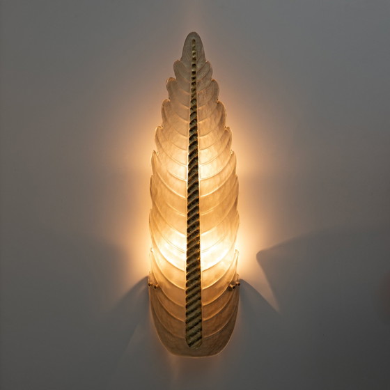 Image 1 of Paar wandlampen van geelgoud Muranoglas met grote bladeren, in mid-century moderne stijl