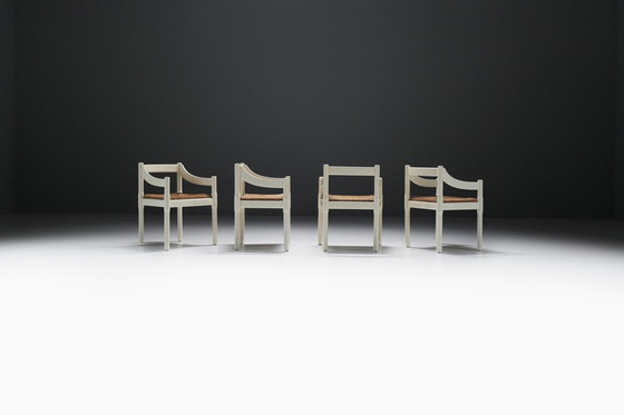 Image 1 of Geweldige set van 12 Carimate eetkamerstoelen door Vico Magistretti voor Cassina Italië