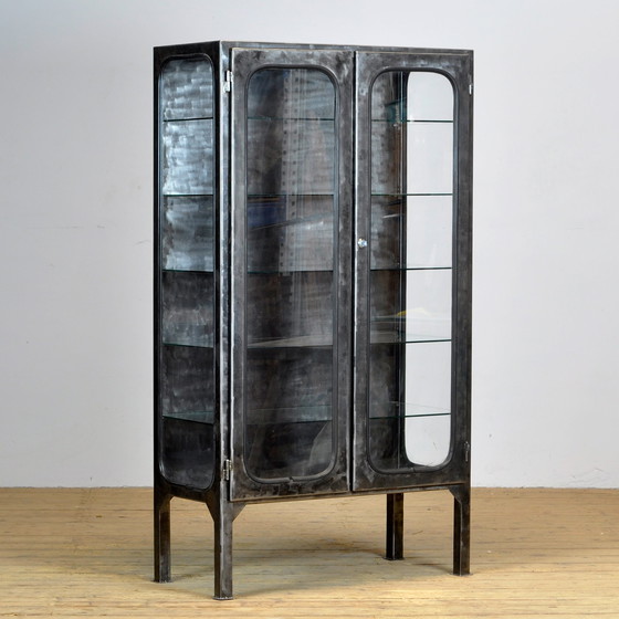 Image 1 of Vintage medische kast