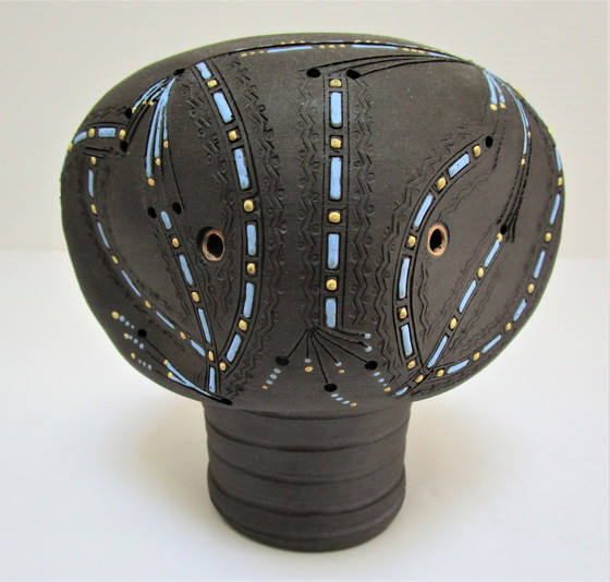 Image 1 of Antropomorfe Kaarsenhouder Keramisch Gegraveerd Gestempeld Vintage Ontwerp