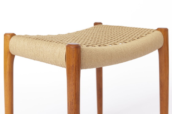 Image 1 of 1 Van 2 Niels Moller Poef Teak 1950S Vintage