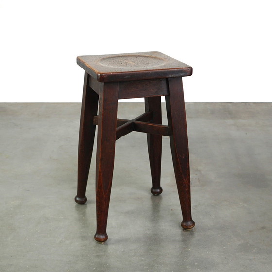 Image 1 of Eikenhouten kruk/ stool