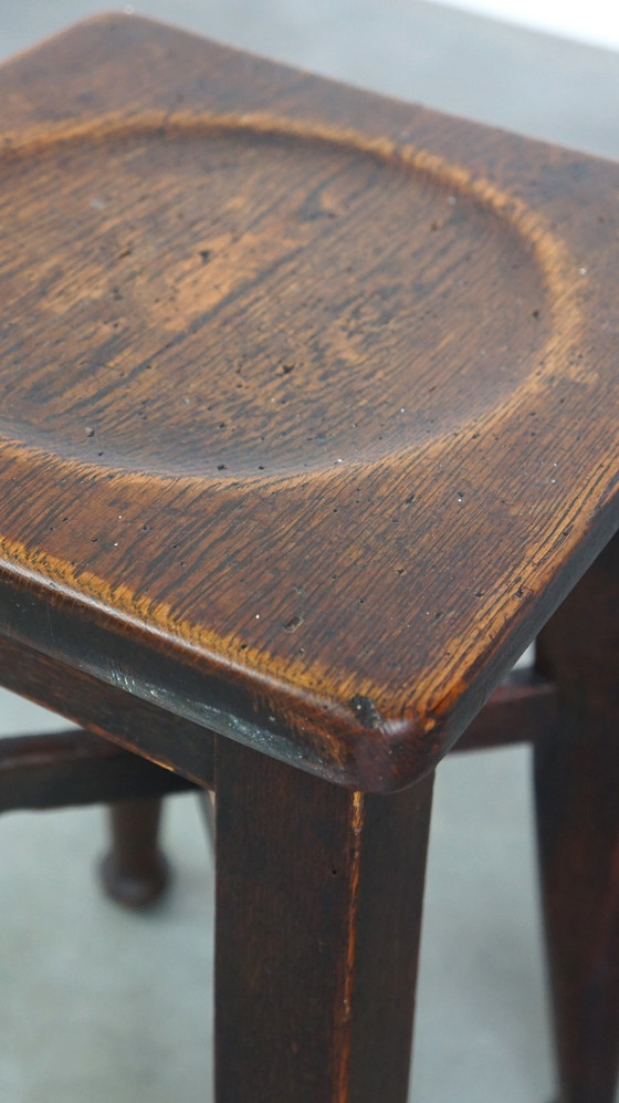 Image 1 of Eikenhouten kruk/ stool