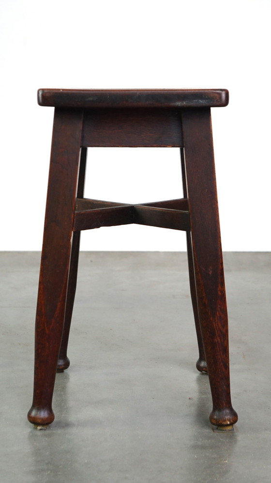 Image 1 of Eikenhouten kruk/ stool