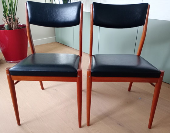 Image 1 of 2 Vintage Stoelen - Scandinavisch Design