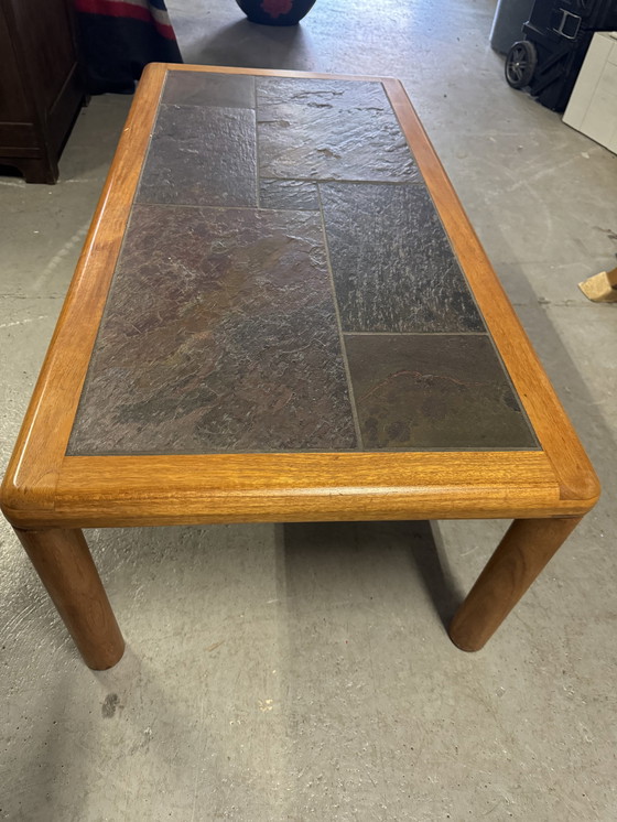 Image 1 of 1x Haslev coffee table