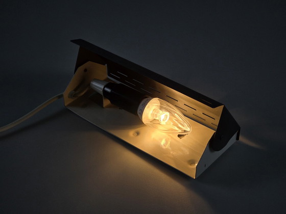 Image 1 of Mid Century Modern - Vintage 1980S G&G Gérard Gossé Grijs Metalen Verstelbare Flip-Open Wandlamp