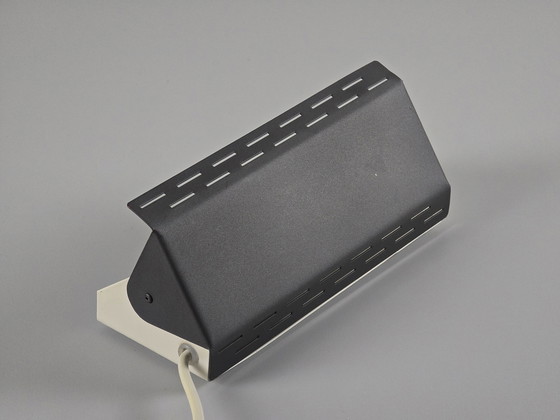 Image 1 of Mid Century Modern - Vintage 1980S G&G Gérard Gossé Grijs Metalen Verstelbare Flip-Open Wandlamp