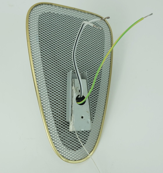 Image 1 of Zeer mooie wandlamp Metaal Mesh en Messing met glazen kap uit 1950