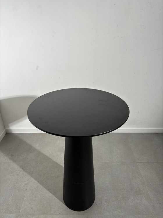 Image 1 of Moooi container bartafel