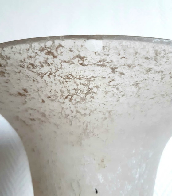 Image 1 of Art Deco Matglas en Gietijzeren Tulpenvaas