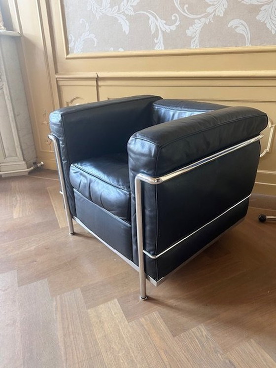 Image 1 of Cassina LC2 fauteuil by Le Corbusier