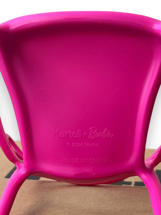 Image 1 of Kartell X Barbie Miniaturen Kartell Stoelen Collecters Item