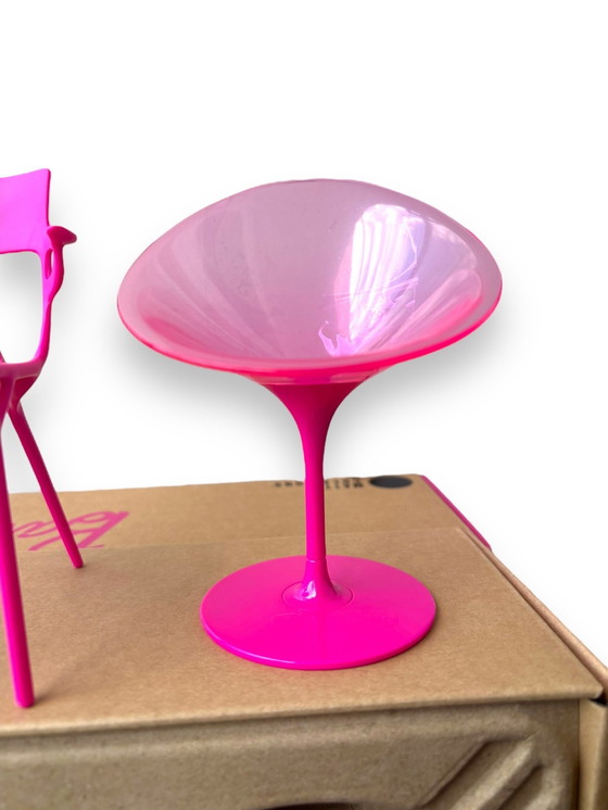 Image 1 of Kartell X Barbie Miniaturen Kartell Stoelen Collecters Item