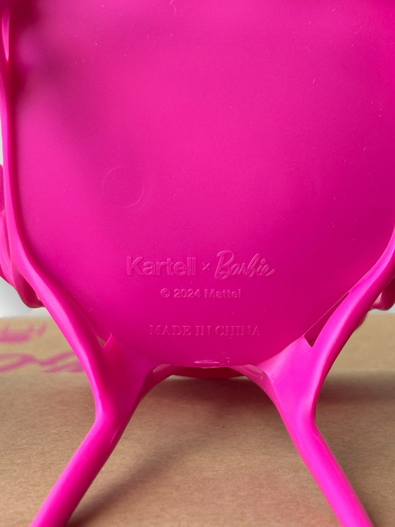 Image 1 of Kartell X Barbie Miniaturen Kartell Stoelen Collecters Item