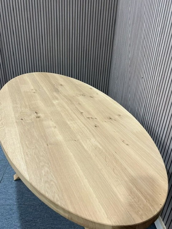 Image 1 of Eiken Salontafel Ovalen Spinpoot