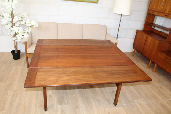 Image 1 of Uitschuifbare vintage teak salontafel 1960 DK