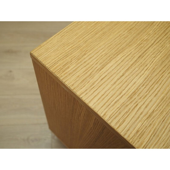 Image 1 of Scandinavisch vintage eikenhouten dressoir