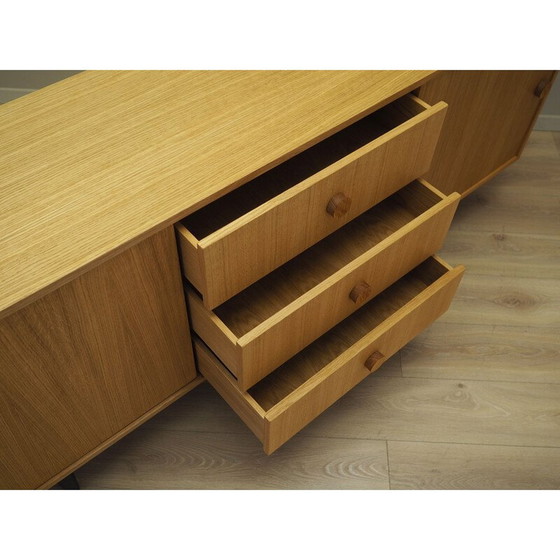 Image 1 of Scandinavisch vintage eikenhouten dressoir