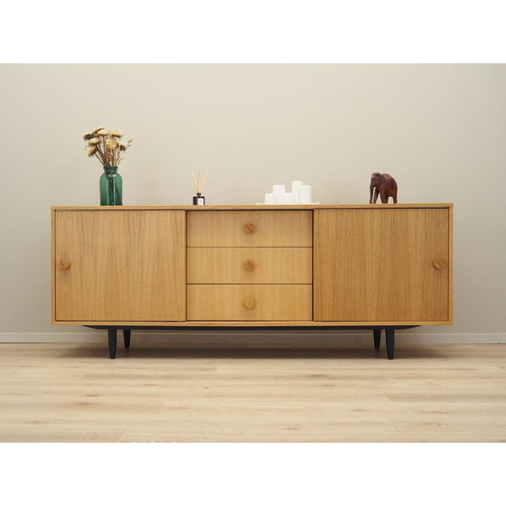 Image 1 of Scandinavisch vintage eikenhouten dressoir