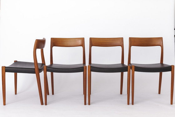 Image 1 of 4 Niels Moller stoelen, model 77, Teak, jaren 1960, Deens, Vintage, leren zittingen, Set van 4