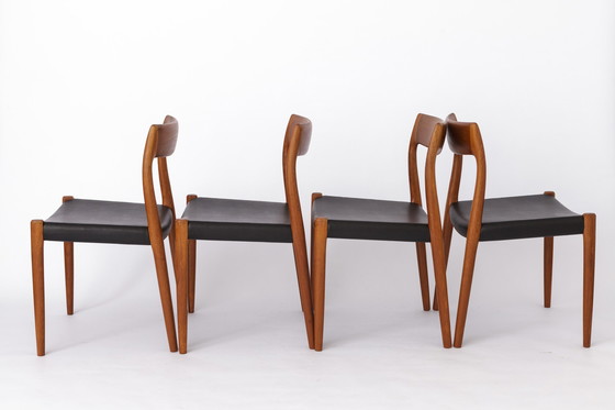 Image 1 of 4 Niels Moller stoelen, model 77, Teak, jaren 1960, Deens, Vintage, leren zittingen, Set van 4