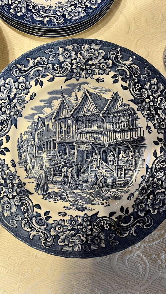 Image 1 of Koninklijke Tudor Ware